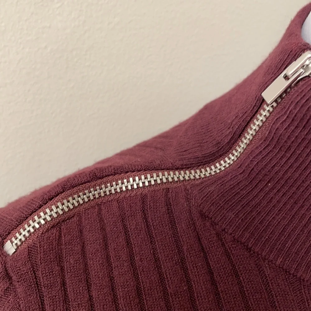 FITTED TOP - Picture 4 of 7